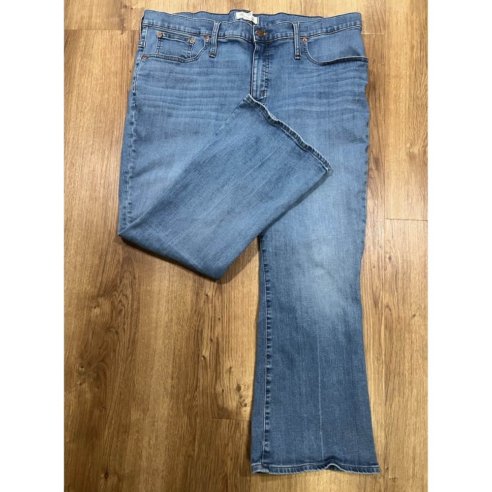Madewell Cali Demi Boot Jeans Women's Size 34 Blue Medium Wash Mid Rise Stretch